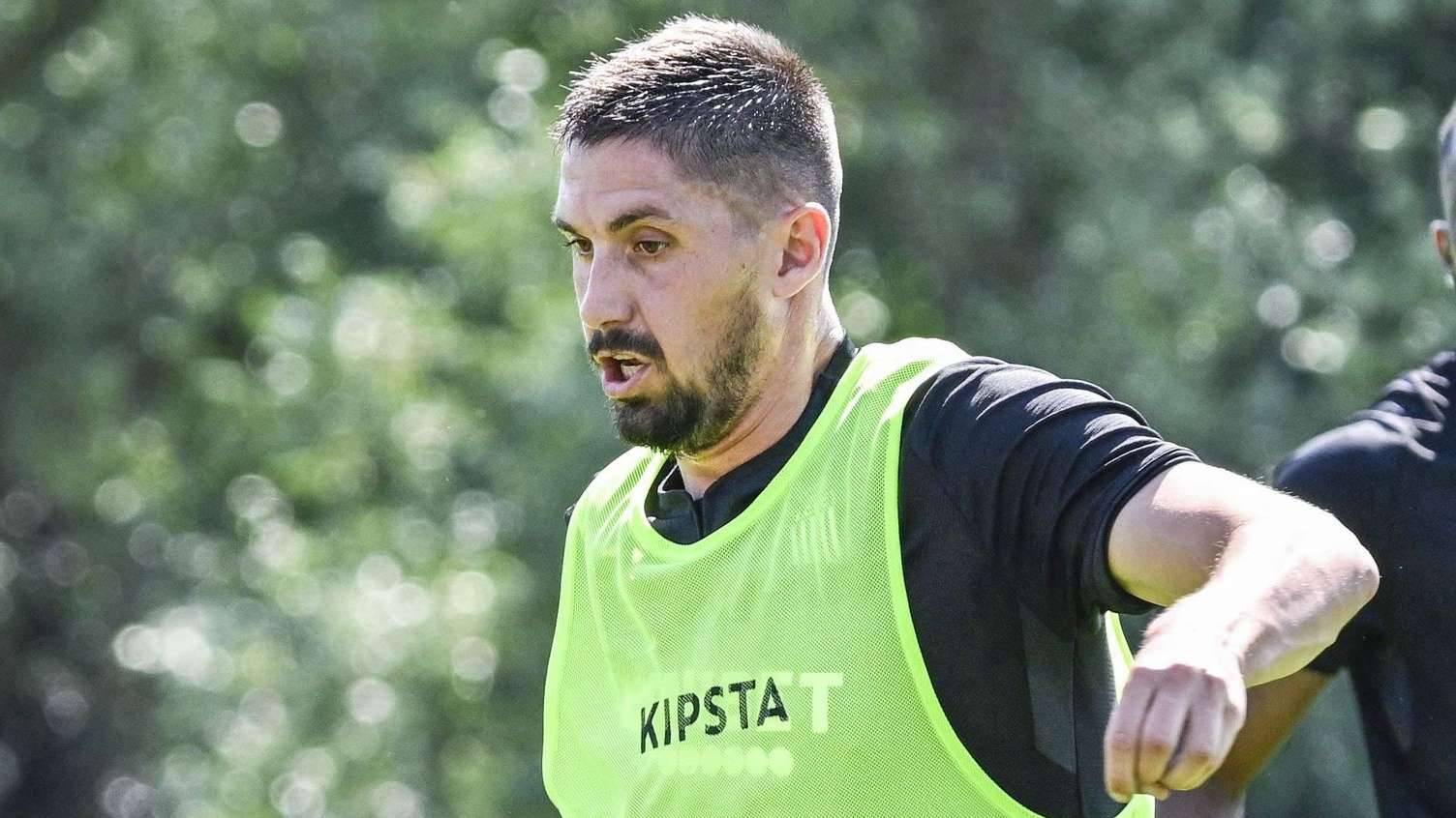 尤其能够制 尤其能够制